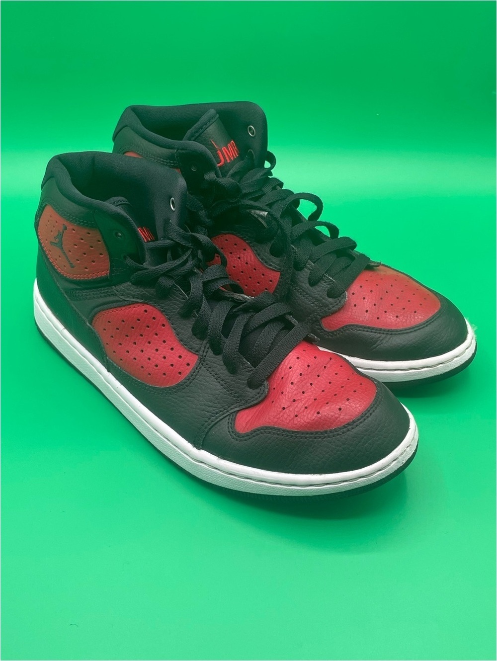 Jordan B'Loyal Black White Red